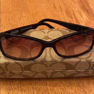 Coach Chelsea S426 Black with Pink ombré lens